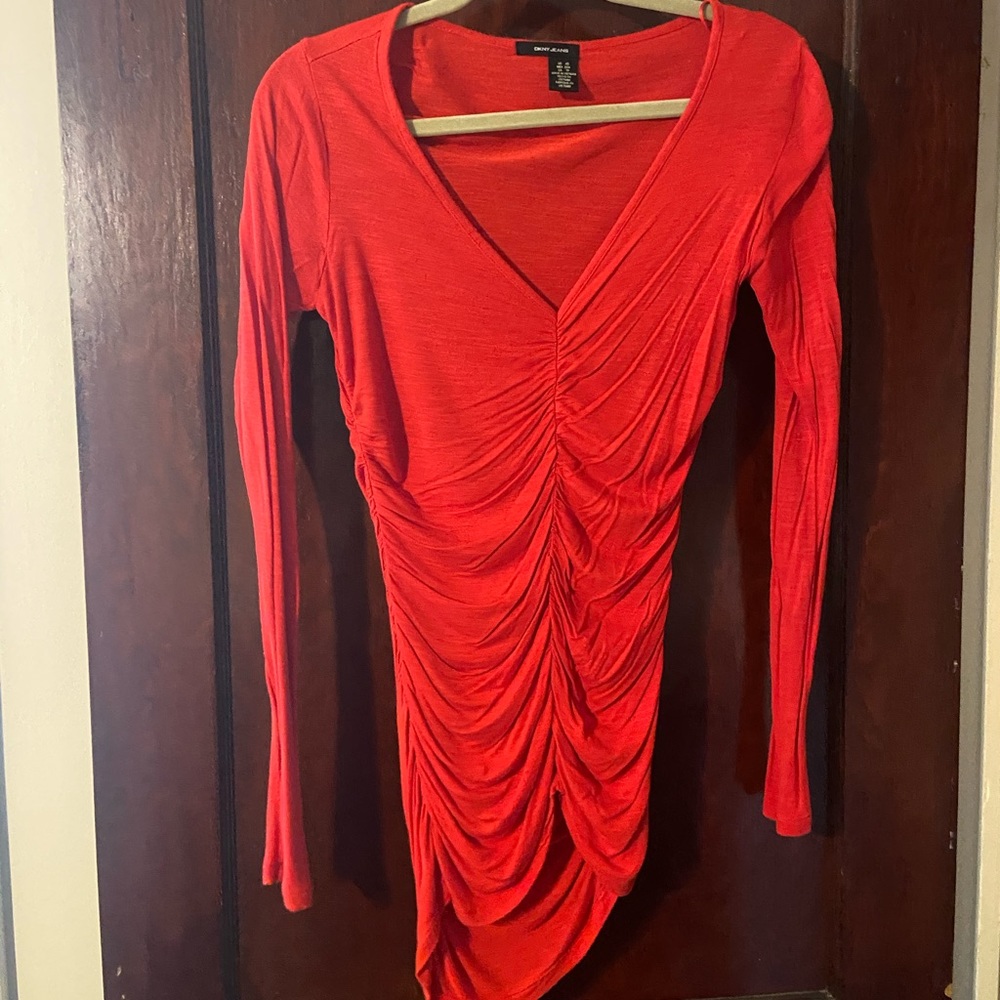 DKNY Form Fitting Top
